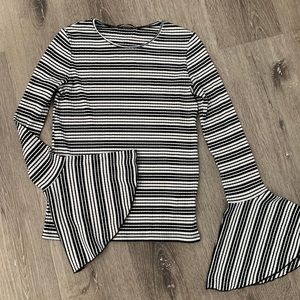 Bell sleeve Zara long sleeve